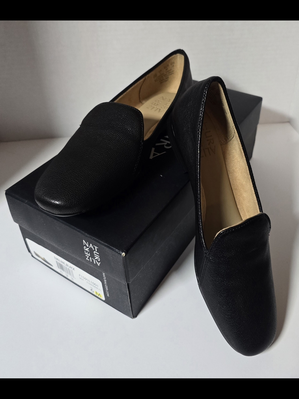 Naturalizer Black Leather Slip-On Loafers for Women